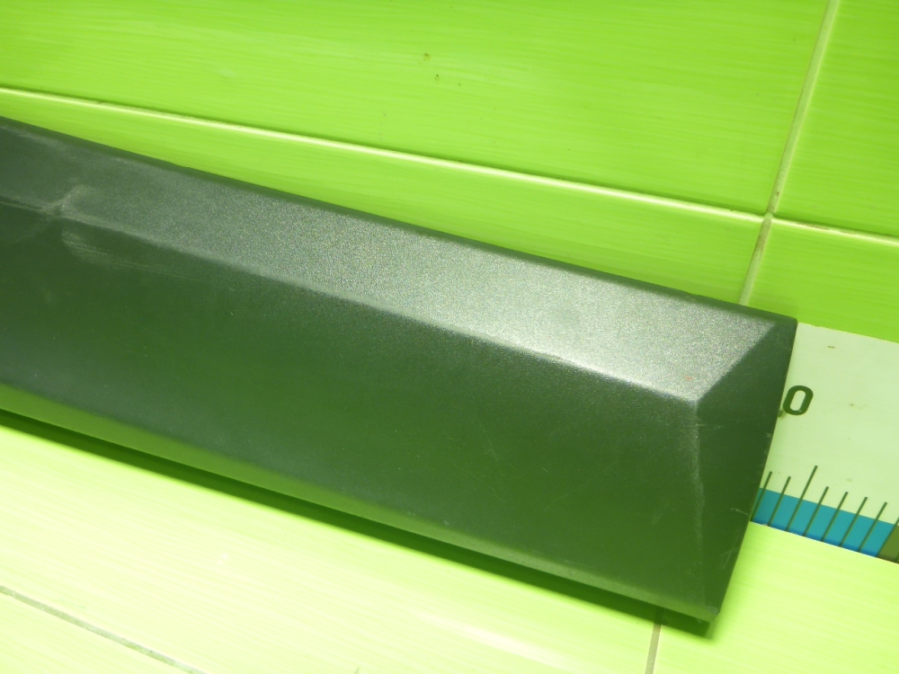 Накладка двери задней правой