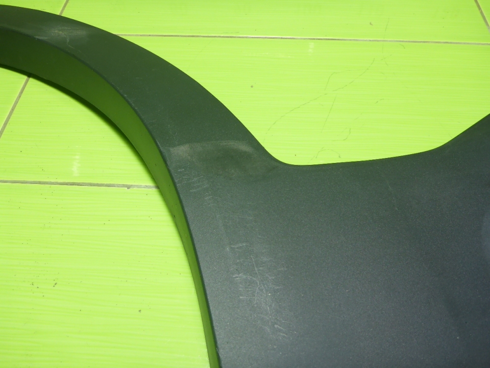 Накладка двери задней правой