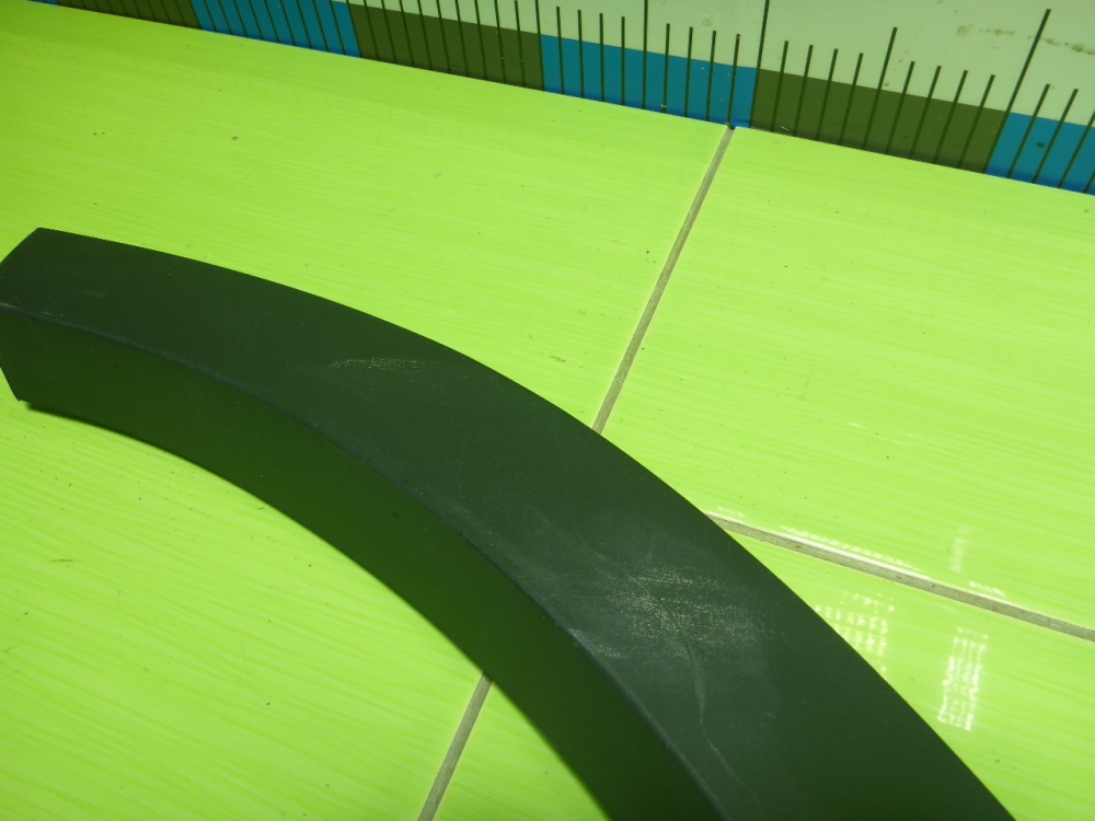 Накладка двери задней правой