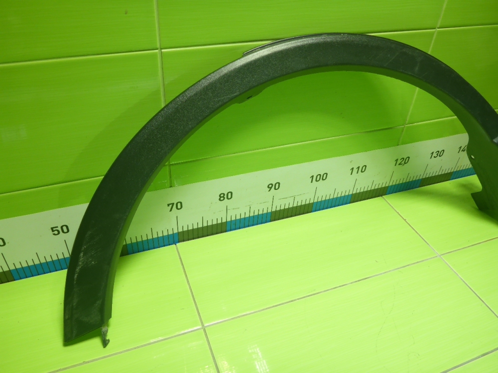 Накладка заднего крыла правого