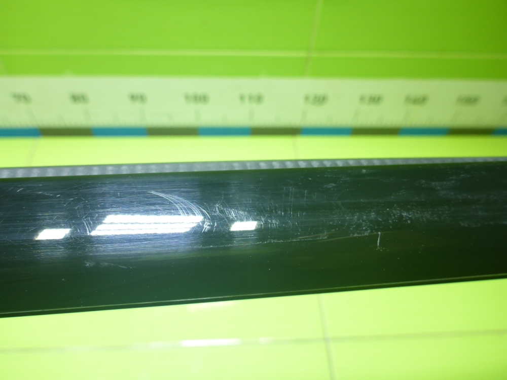 Накладка стекла заднего левого