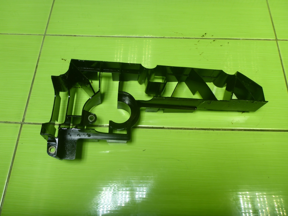 Маслоотражатель