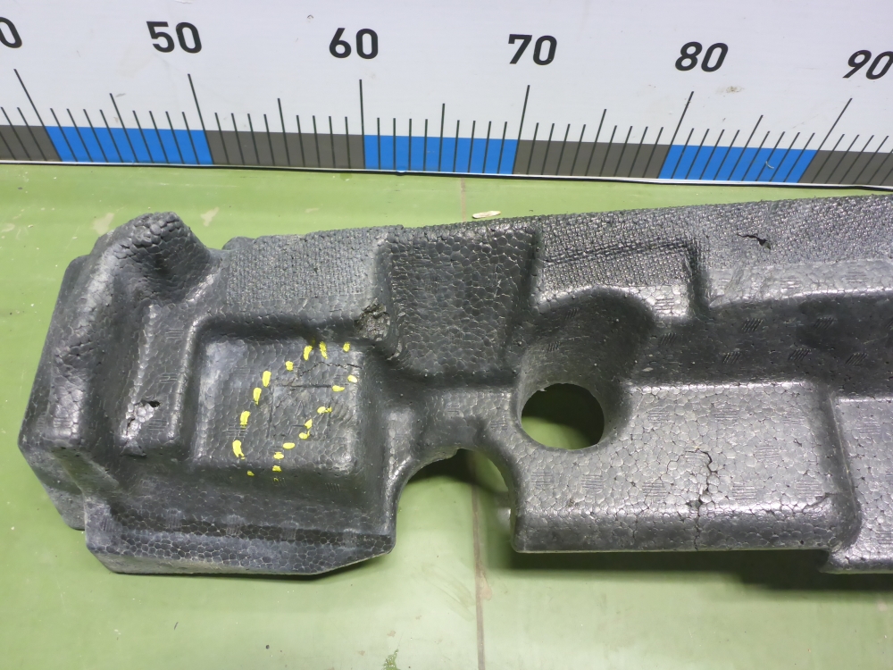 Наполнитель переднего бампера