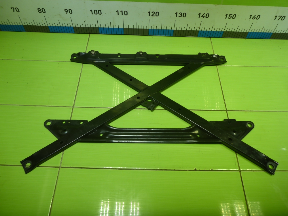 Балка передняя поперечная