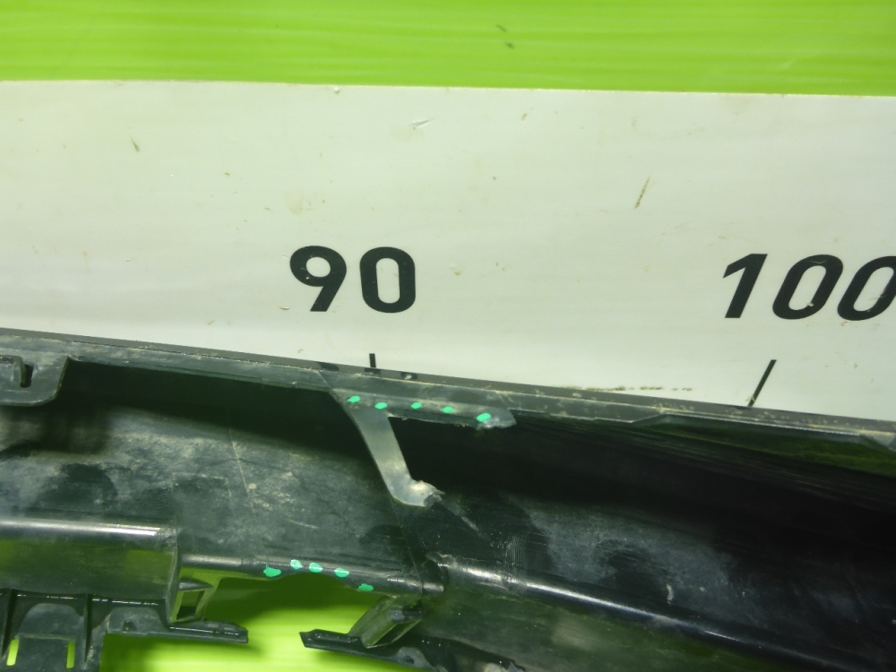 Накладка переднего бампера правая