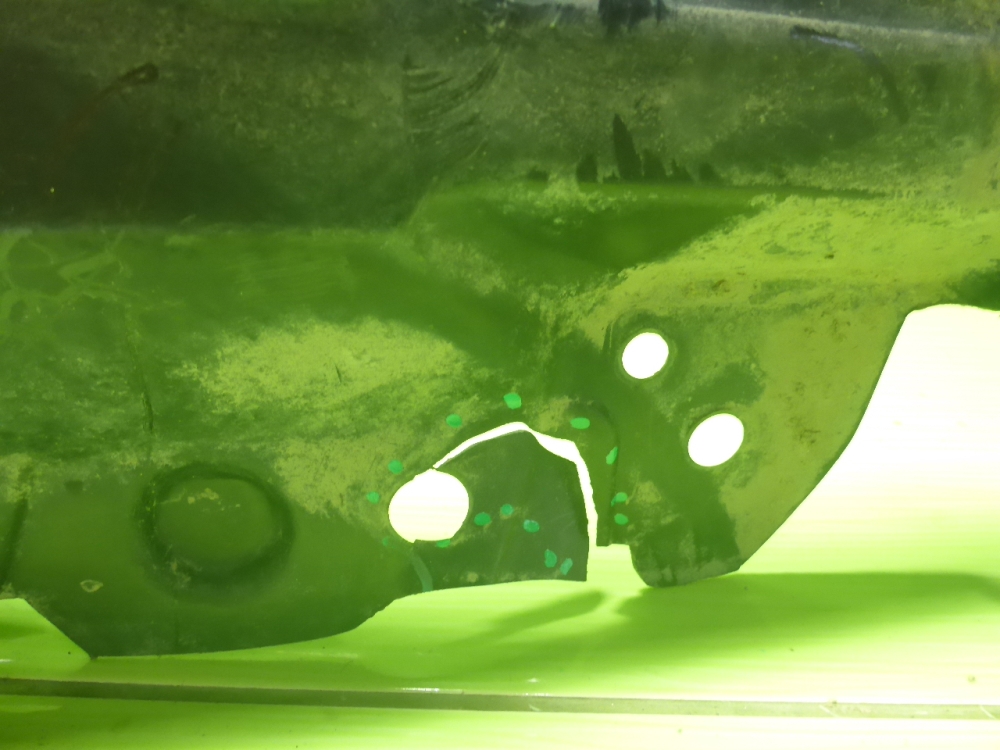 Локер передний левый