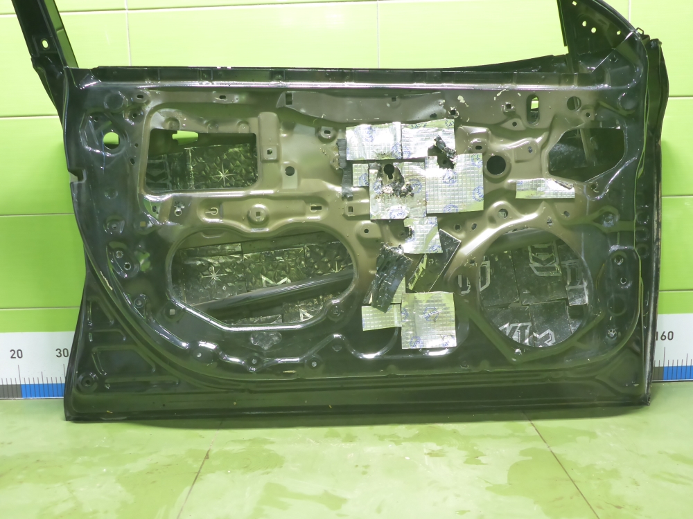 Дверь передняя левая