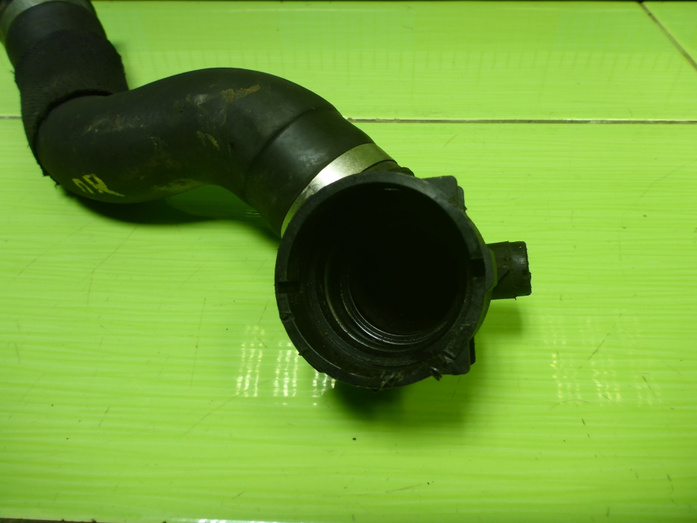 Шланг системы охлаждения