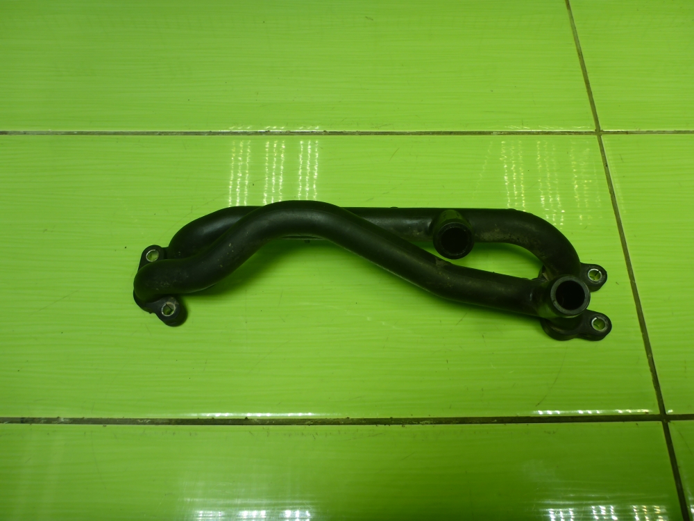 Трубка системы охлаждения