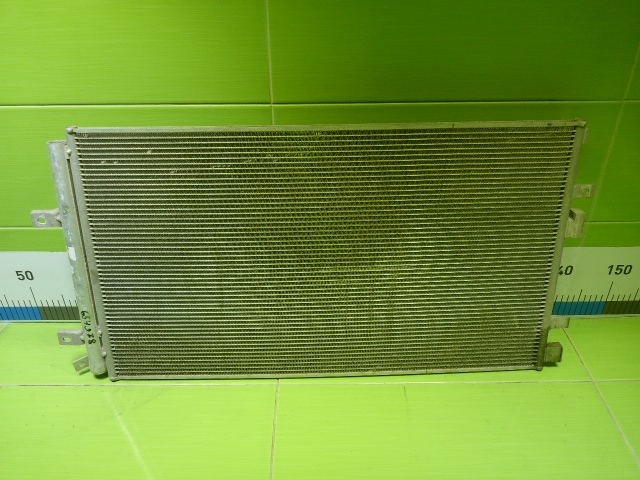 Радиатор кондиционера / конденсер