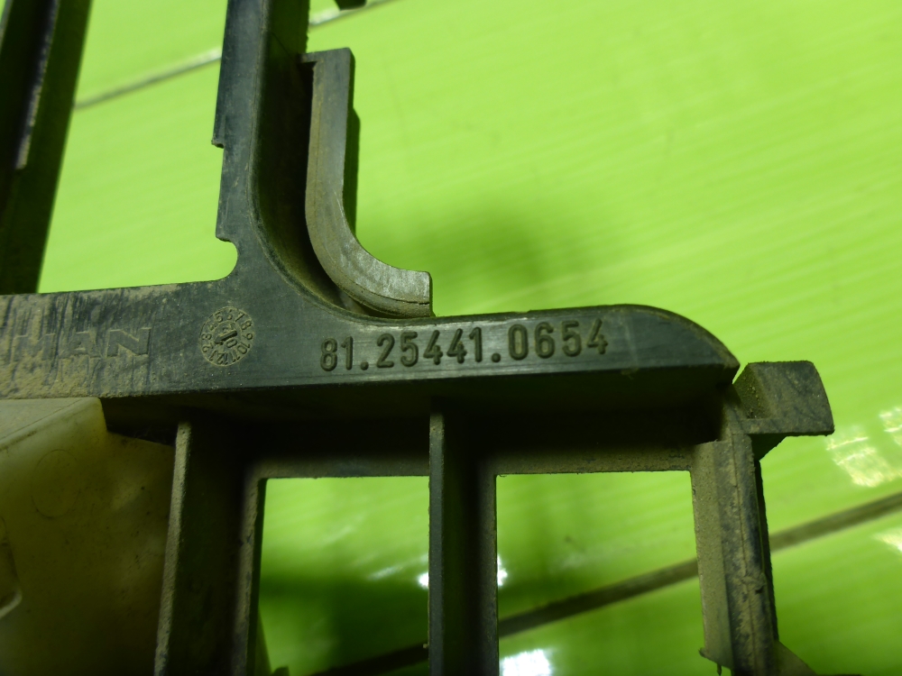 Кронштейн (сопут. товар)