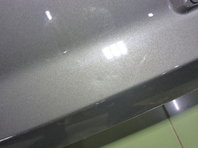 Дверь багажника