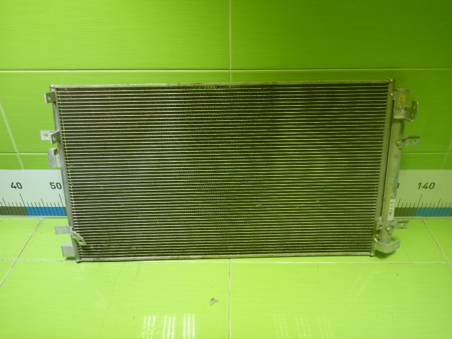Радиатор кондиционера / конденсер