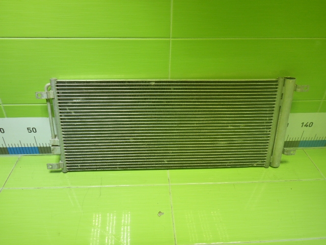 Радиатор кондиционера / конденсер