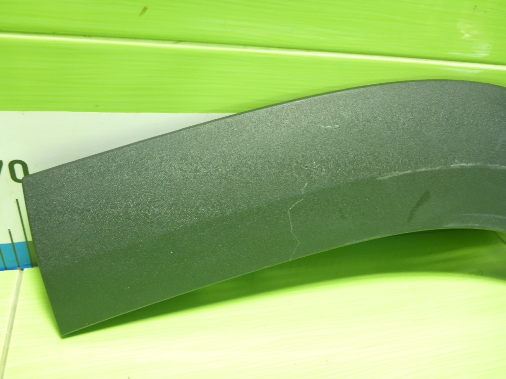 Накладка заднего крыла левого