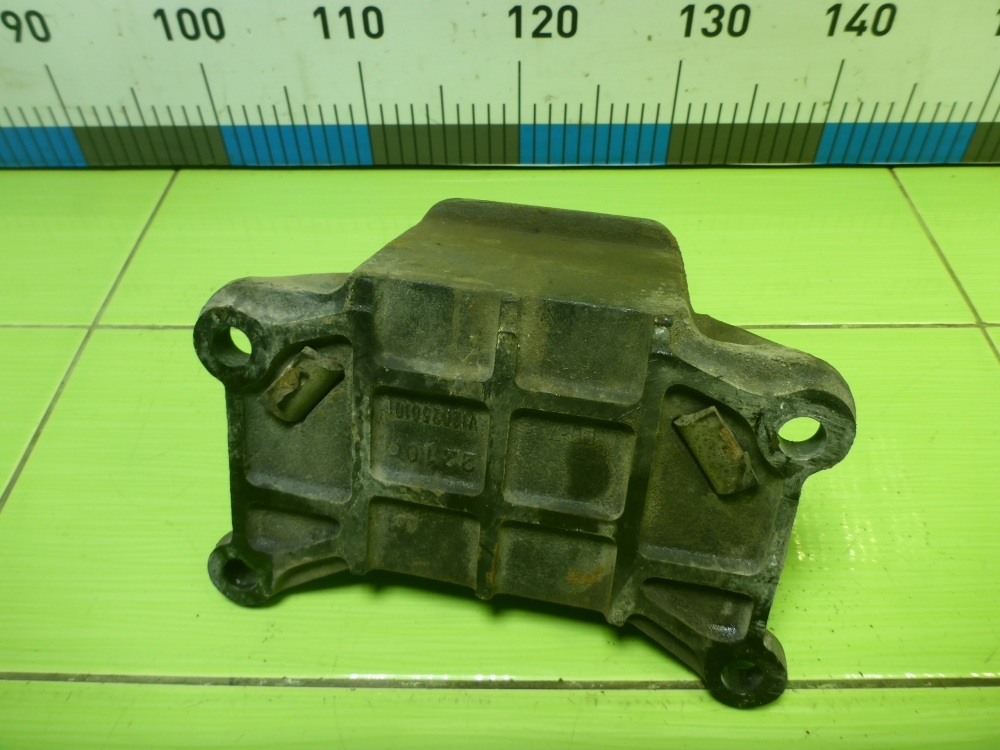 Опора двигателя