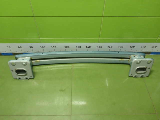 Усилитель заднего бампера