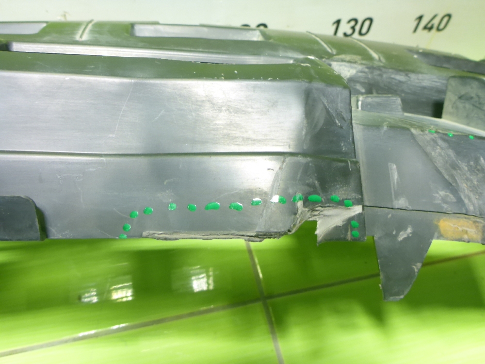 Решетка в бампер центральная