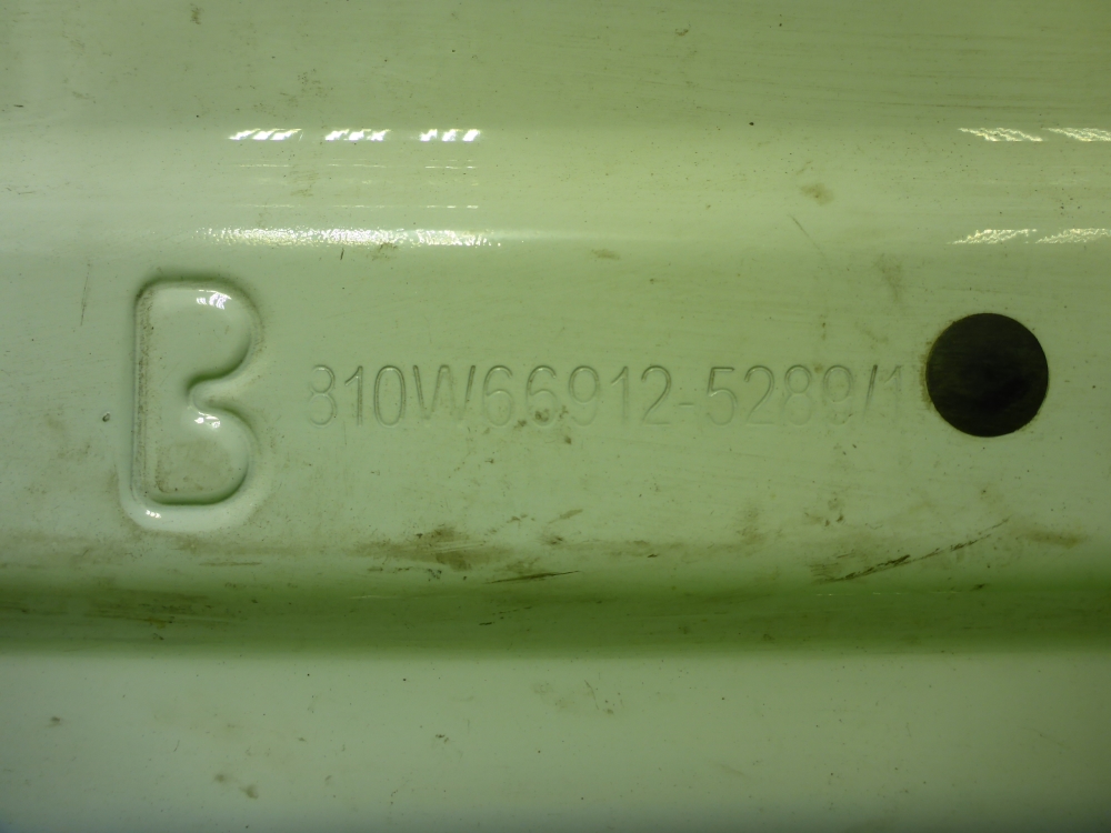 Крышка бардачка