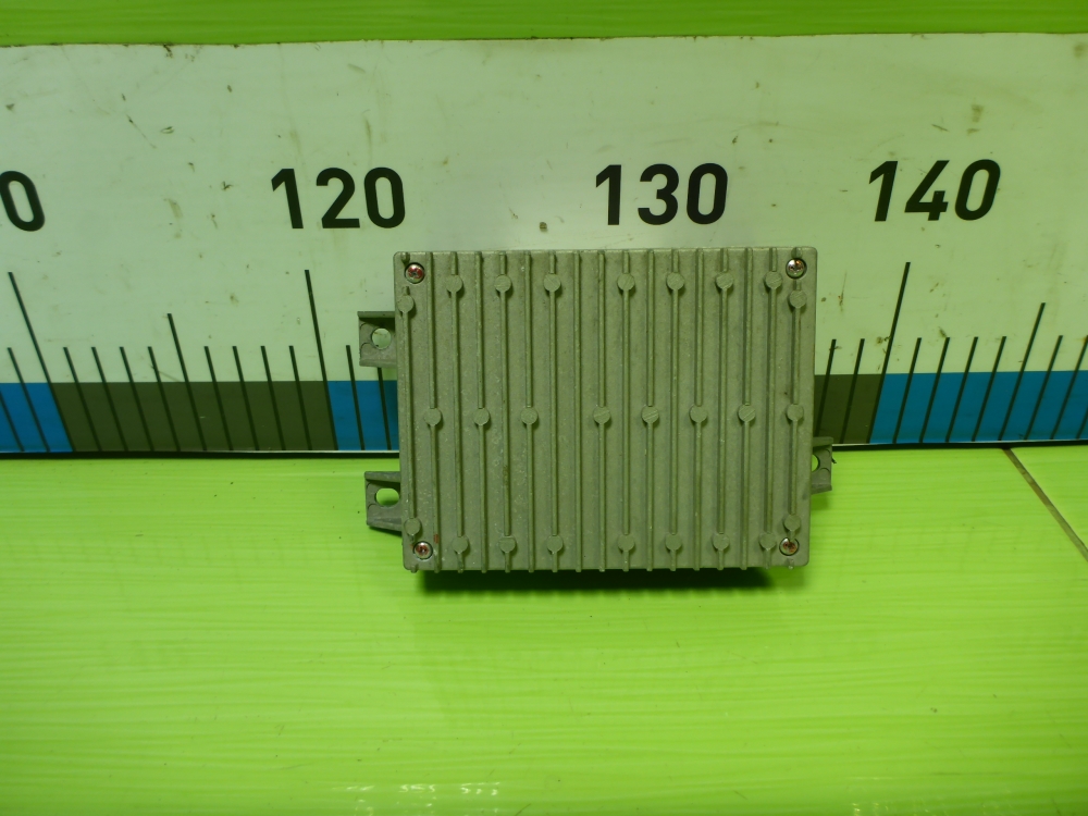 Преобразователь напряжения (адаптер)