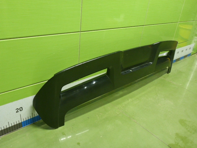 Спойлер (дефлектор) крышки багажника