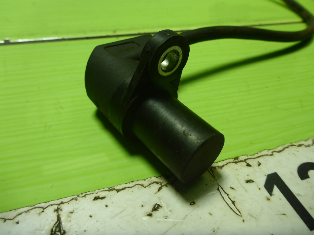 Датчик положения коленвала