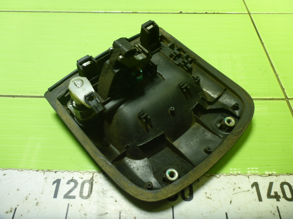 Ручка двери передней наружная