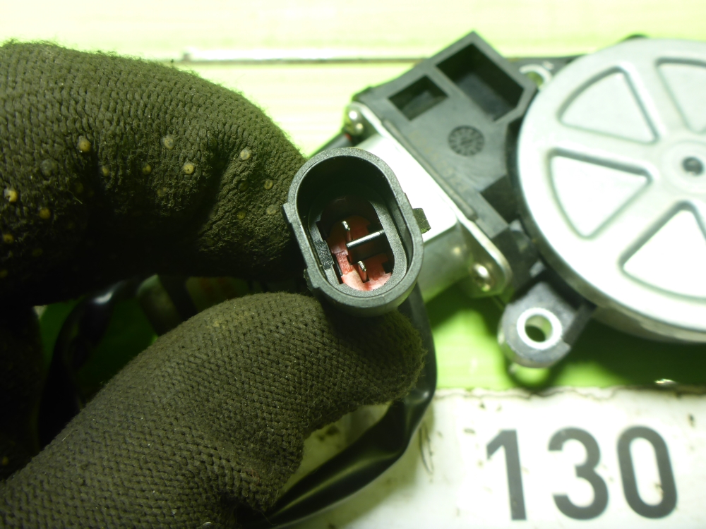 Моторчик стеклоподъемника