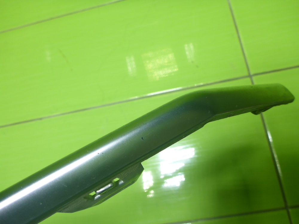 Накладка переднего бампера правая