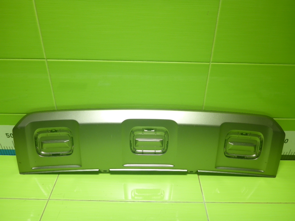 Накладка заднего бампера