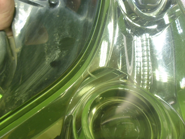 Фара противотуманная левая