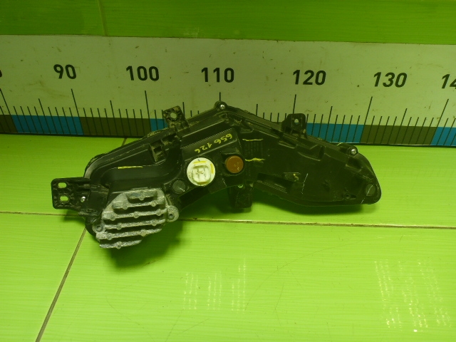 Фара дневного света правая (ходовые огни)