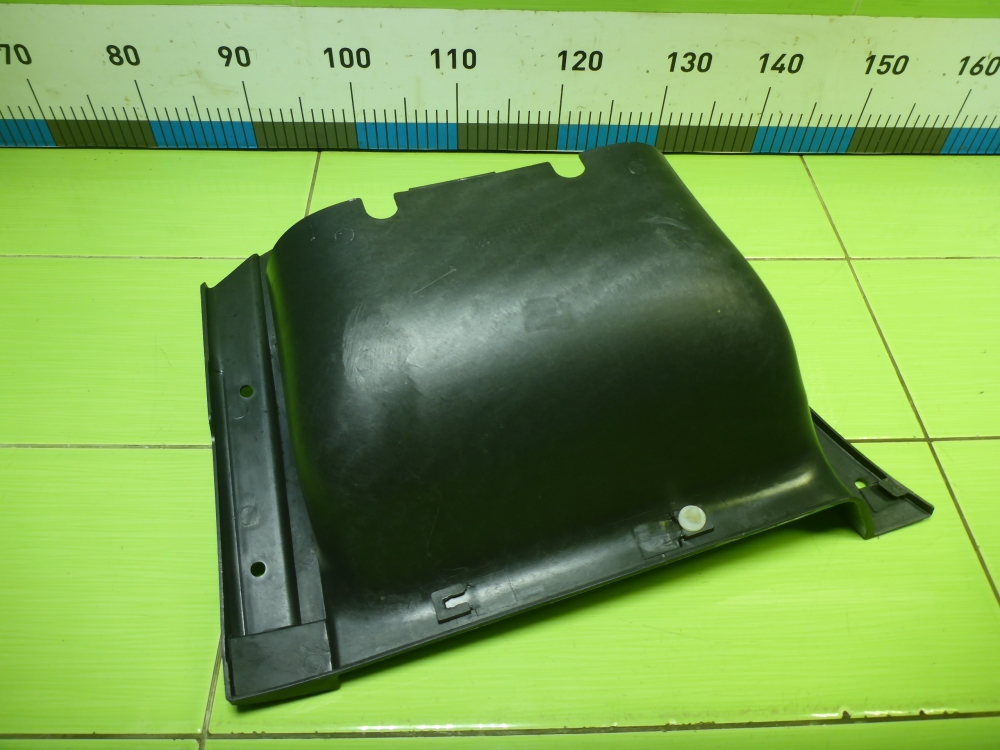 Подножка левая