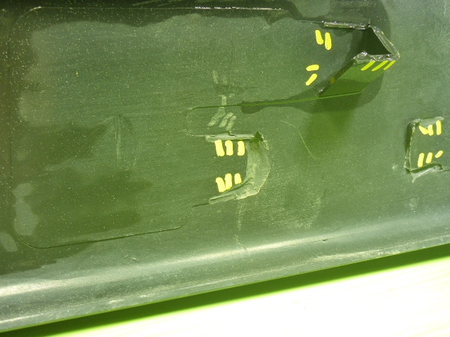 Накладка переднего бампера