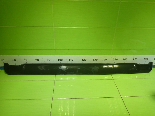 Накладка переднего бампера