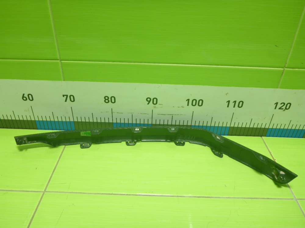 Накладка заднего бампера левая