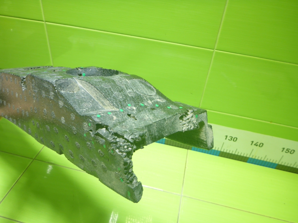 Наполнитель переднего бампера