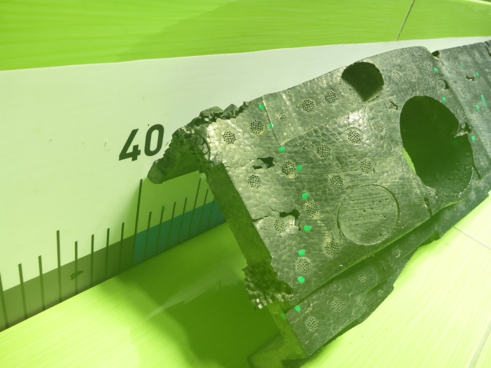 Наполнитель переднего бампера