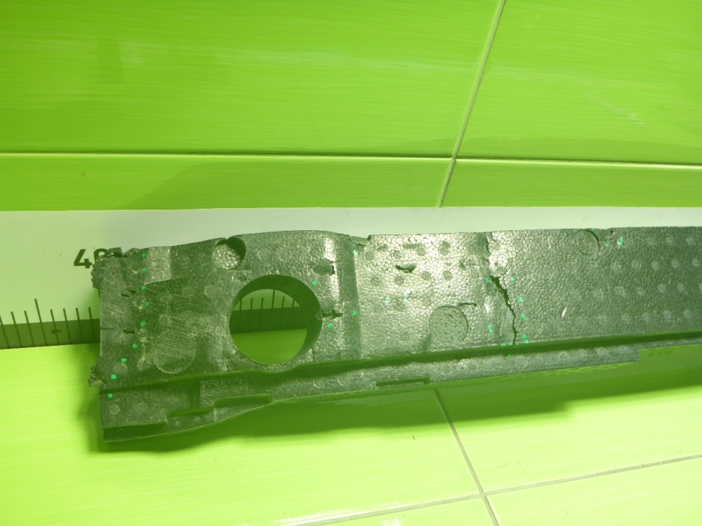 Наполнитель переднего бампера