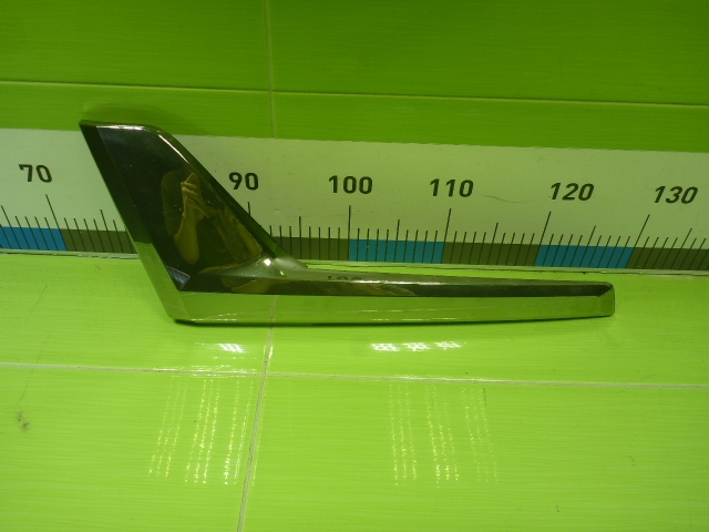 Накладка на решетку радиатора