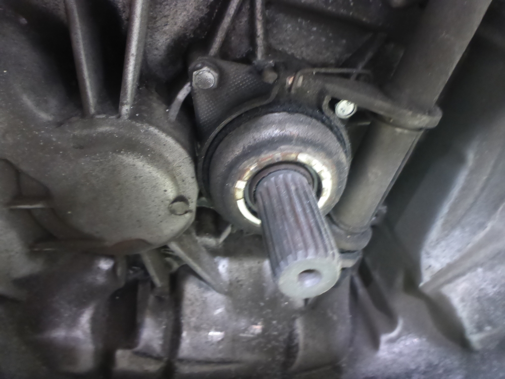 МКПП (механическая коробка переключения передач)