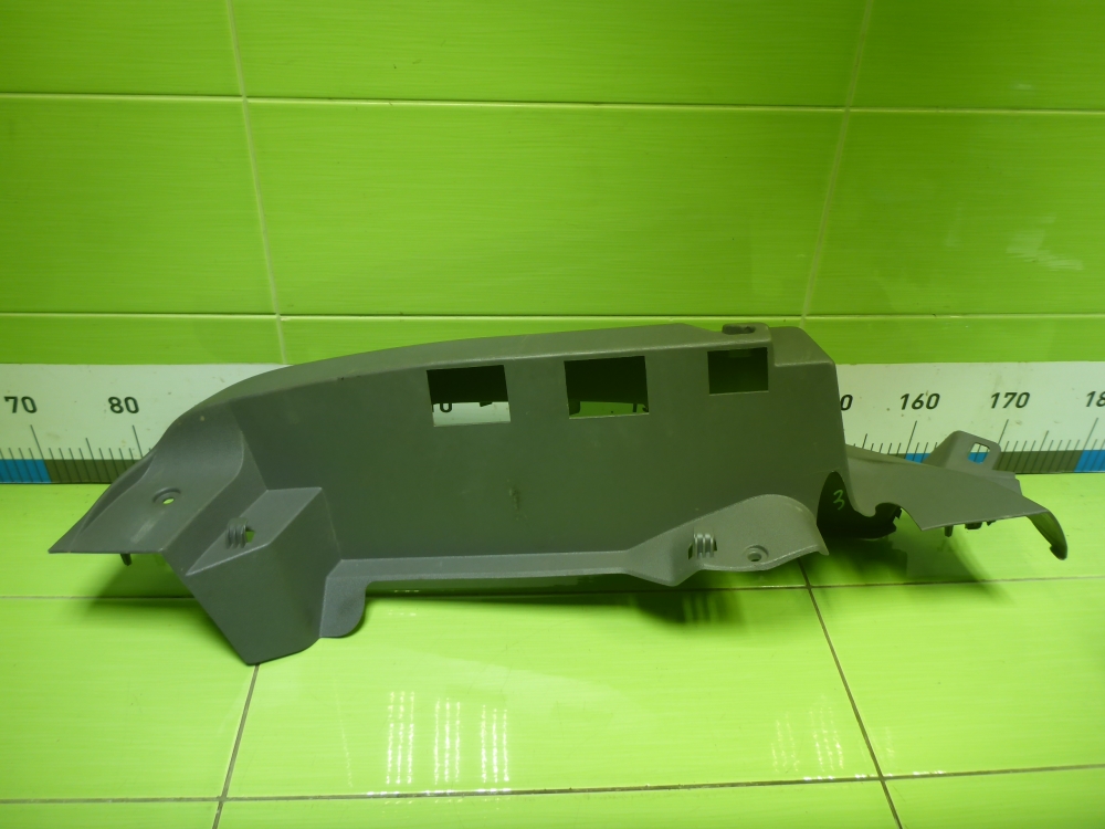 Держатель задней полки