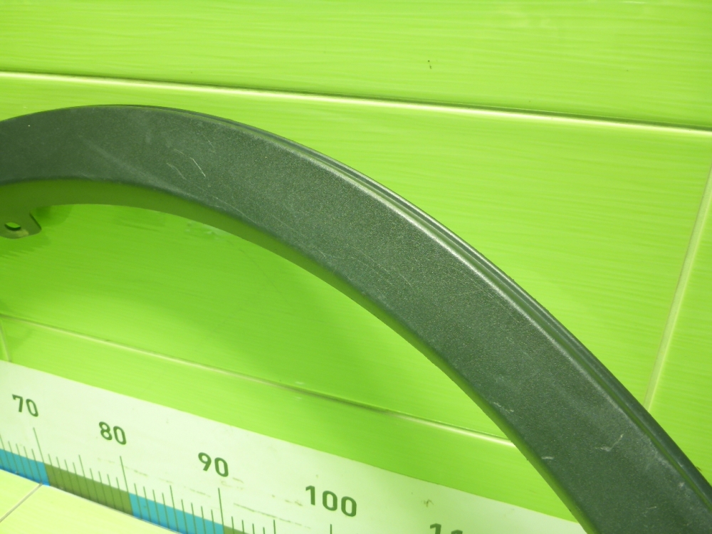 Накладка заднего крыла правого