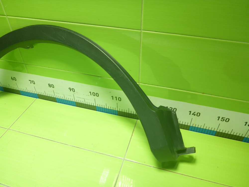 Накладка заднего крыла правого