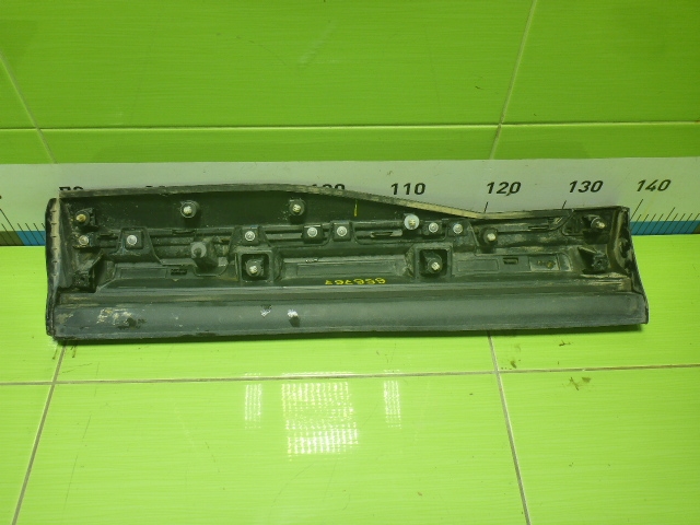 Накладка двери задней правой