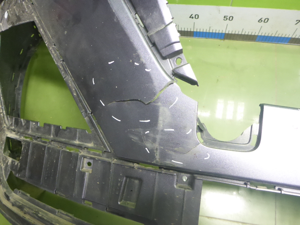 Бампер передний