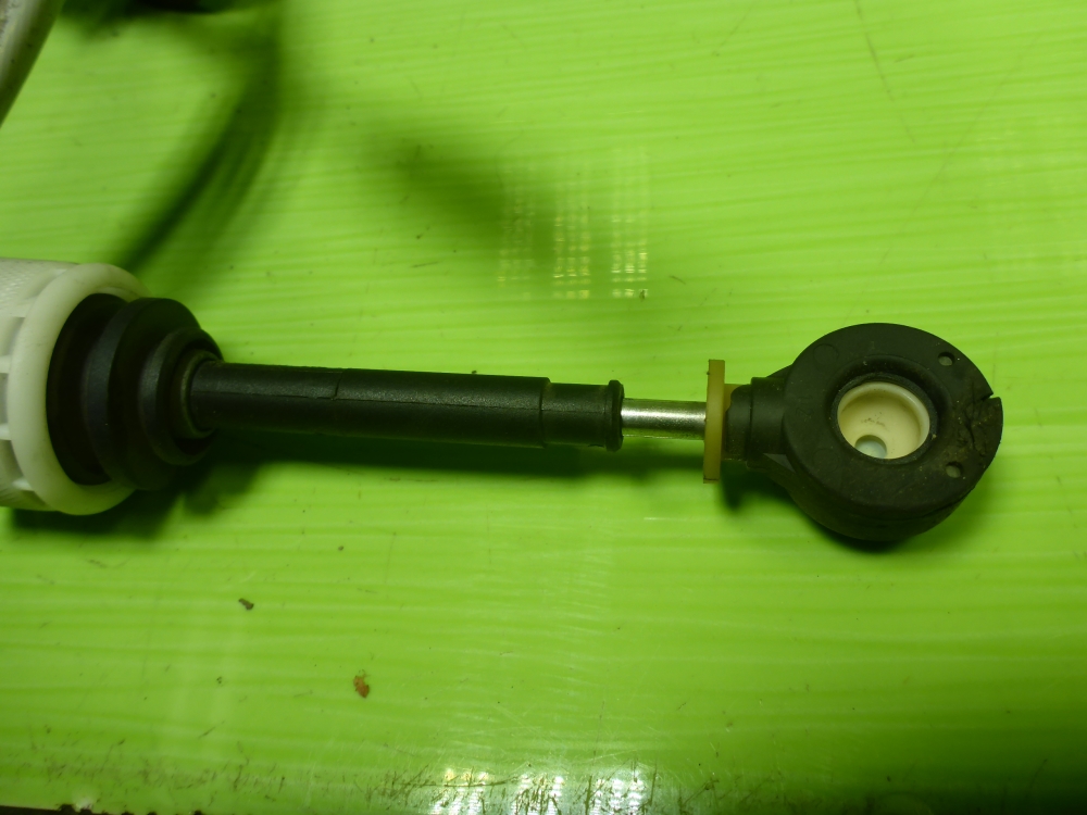 Трос КПП (выбора/переключения передач)