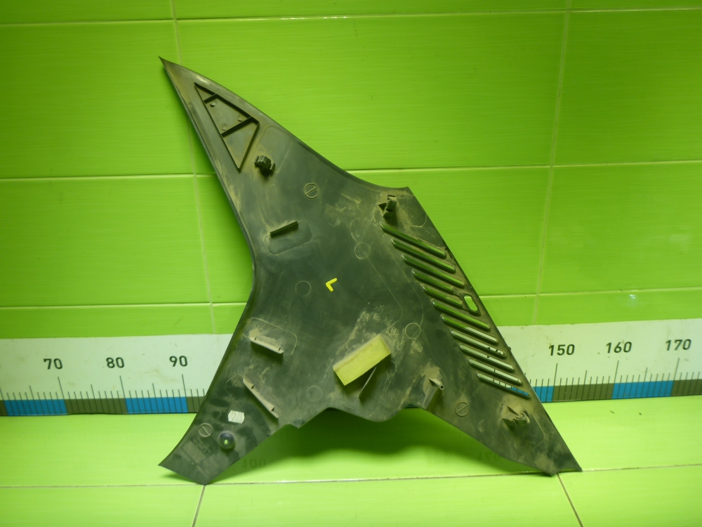 Обшивка стойки