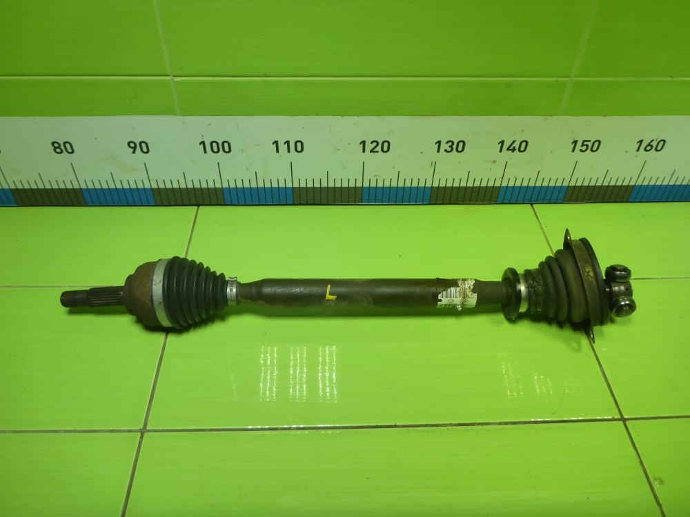 Полуось передняя левая