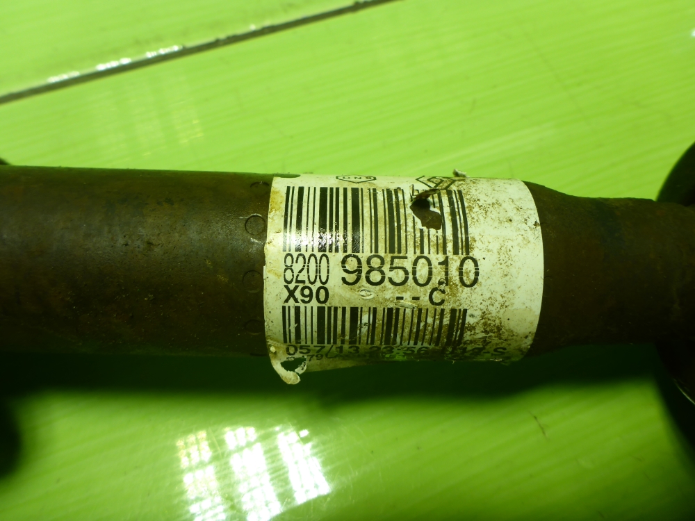 Полуось передняя левая